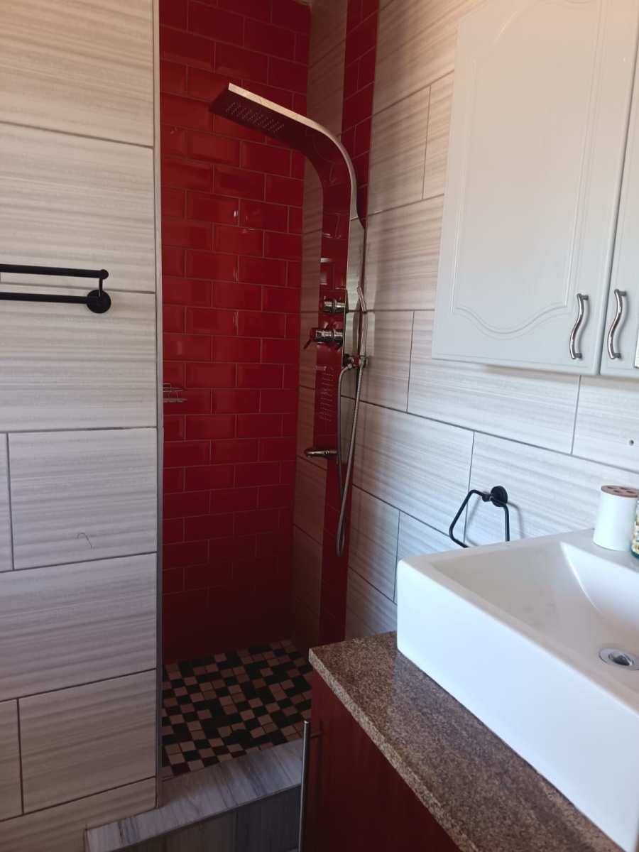 4 Bedroom Property for Sale in Golf Park Gauteng