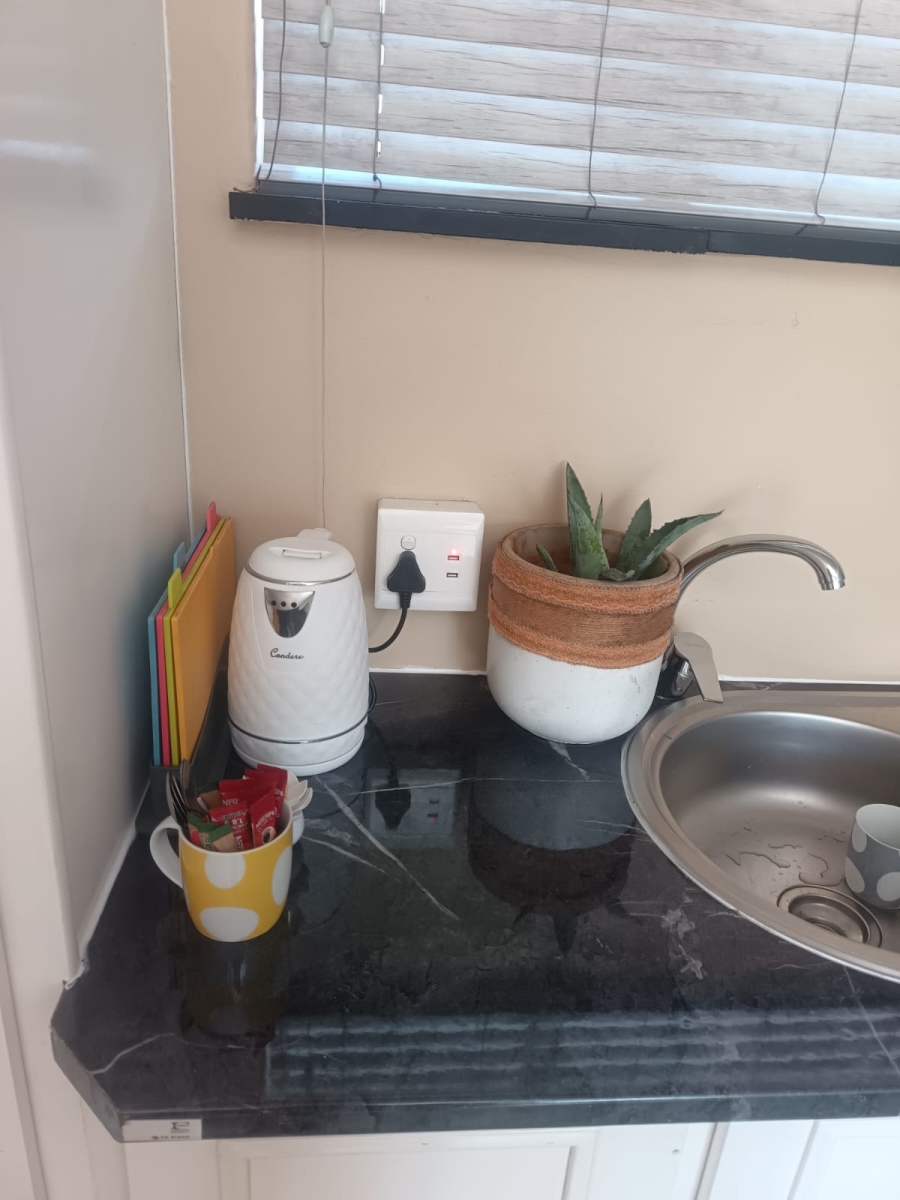 4 Bedroom Property for Sale in Golf Park Gauteng