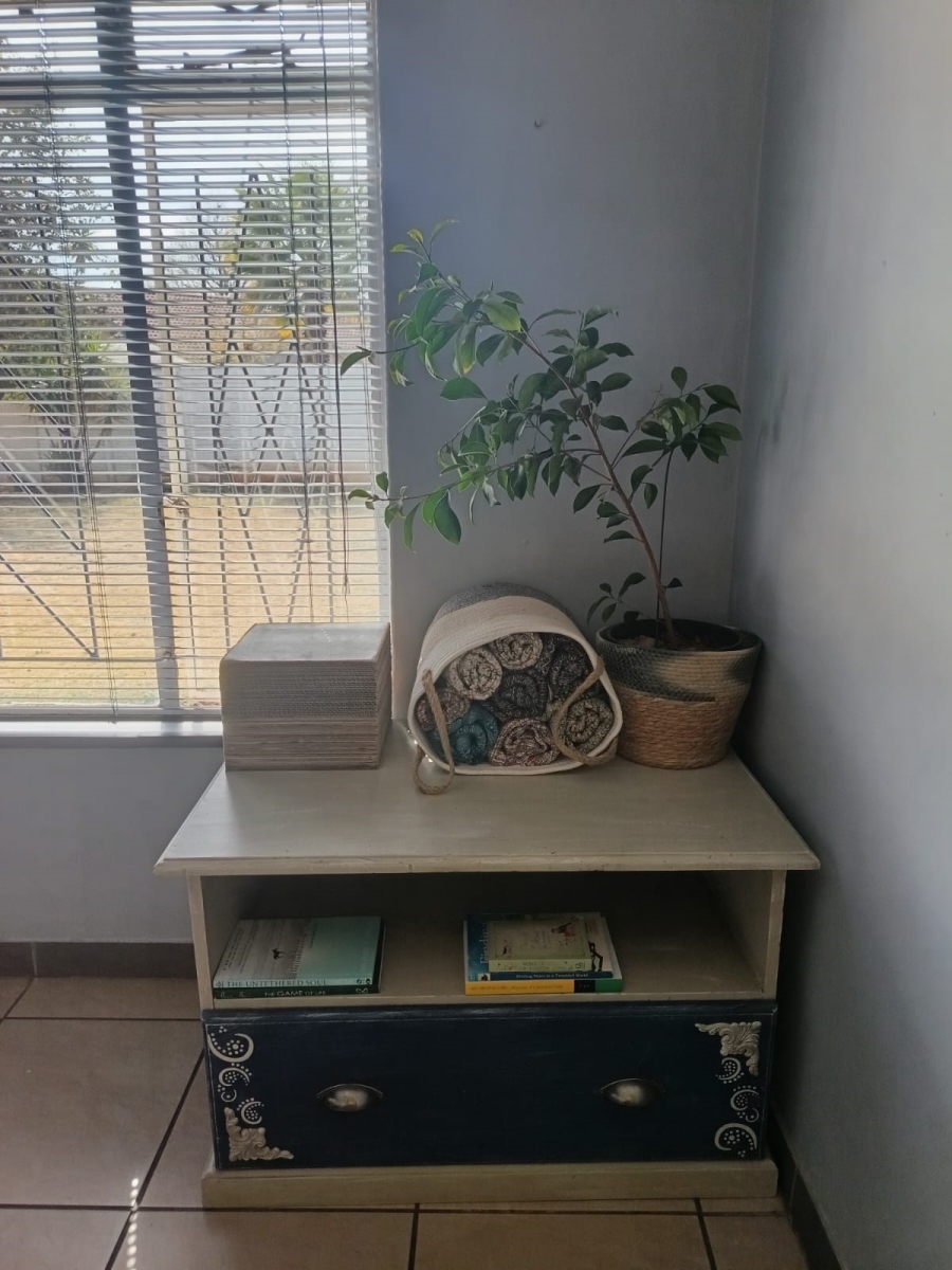 4 Bedroom Property for Sale in Golf Park Gauteng