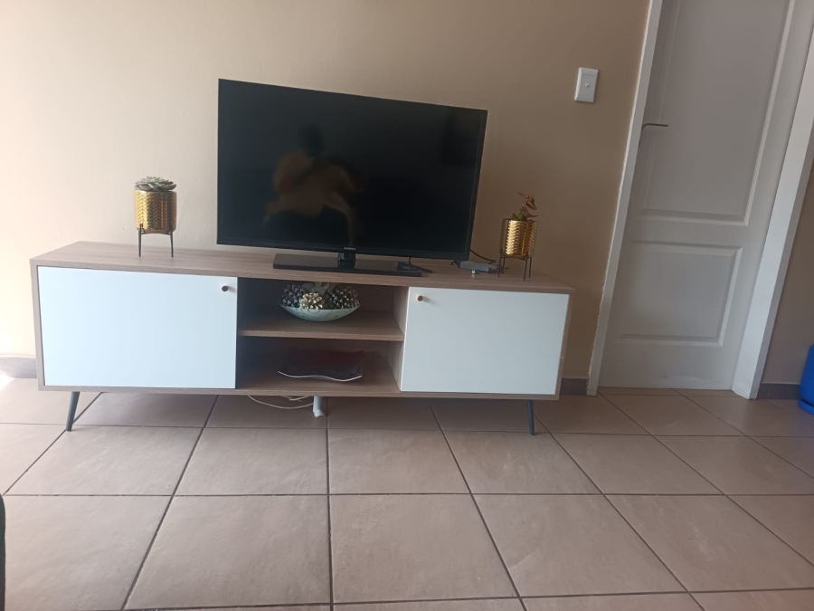 4 Bedroom Property for Sale in Golf Park Gauteng
