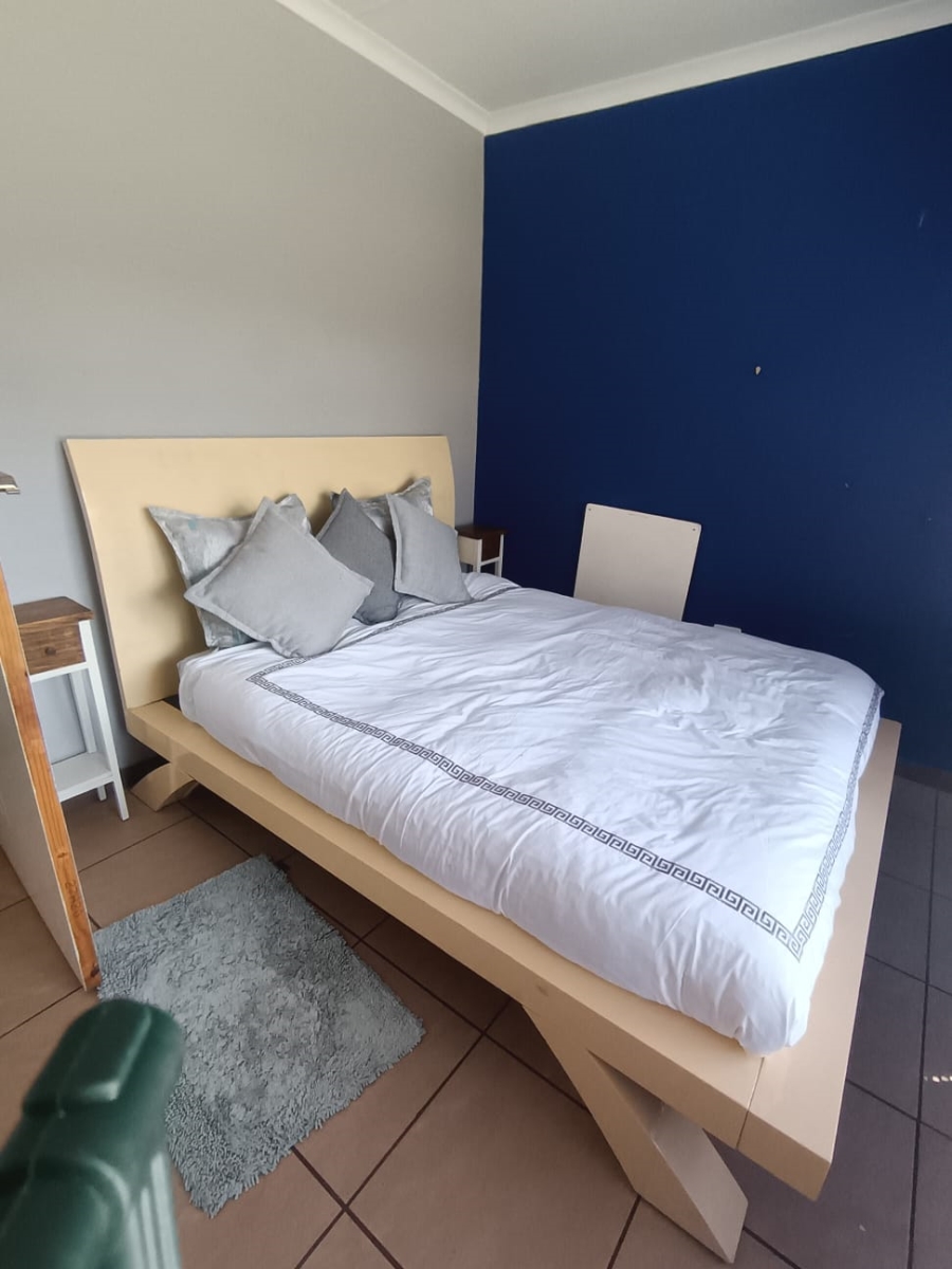 4 Bedroom Property for Sale in Golf Park Gauteng