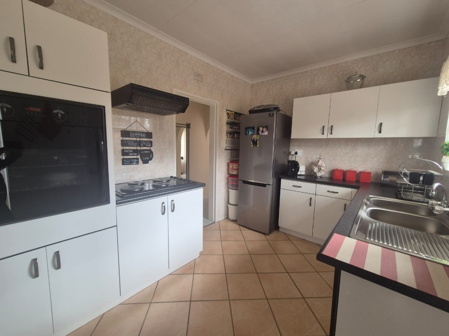 3 Bedroom Property for Sale in Rant En Dal Gauteng