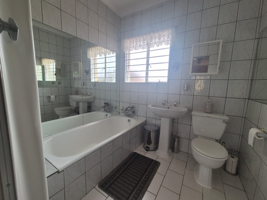 3 Bedroom Property for Sale in Rant En Dal Gauteng