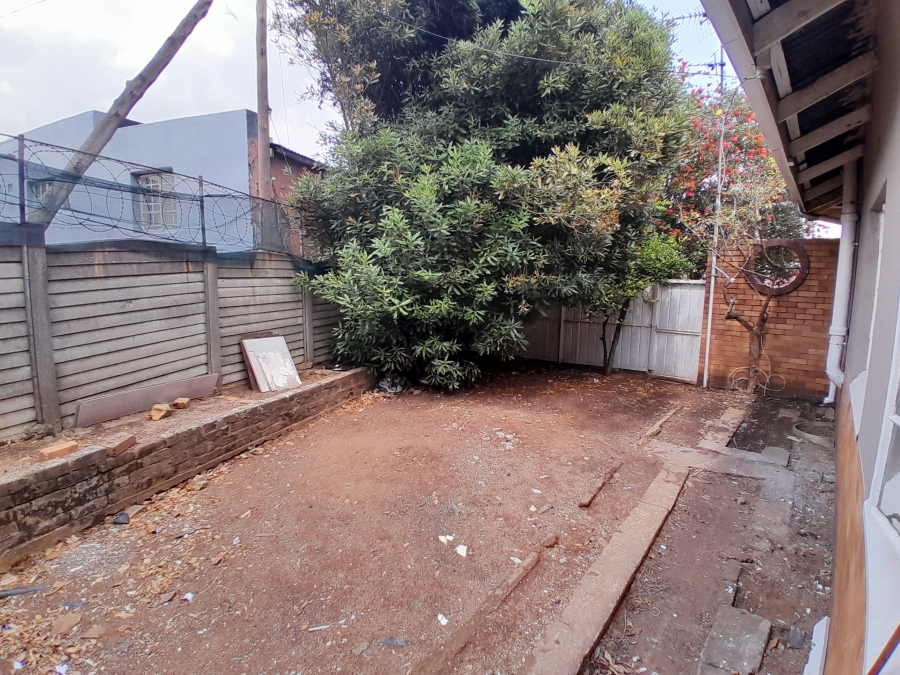 3 Bedroom Property for Sale in Discovery Gauteng