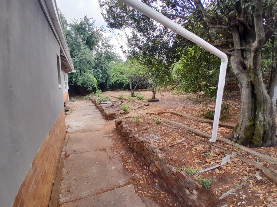 3 Bedroom Property for Sale in Discovery Gauteng
