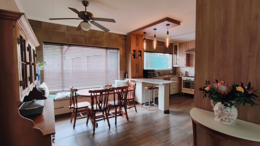 4 Bedroom Property for Sale in The Reeds Gauteng