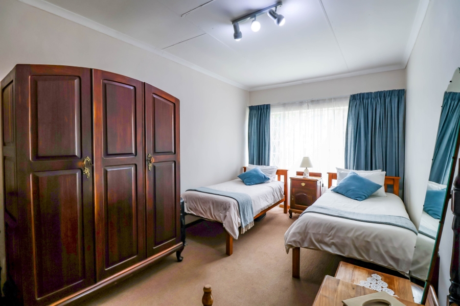 4 Bedroom Property for Sale in The Reeds Gauteng