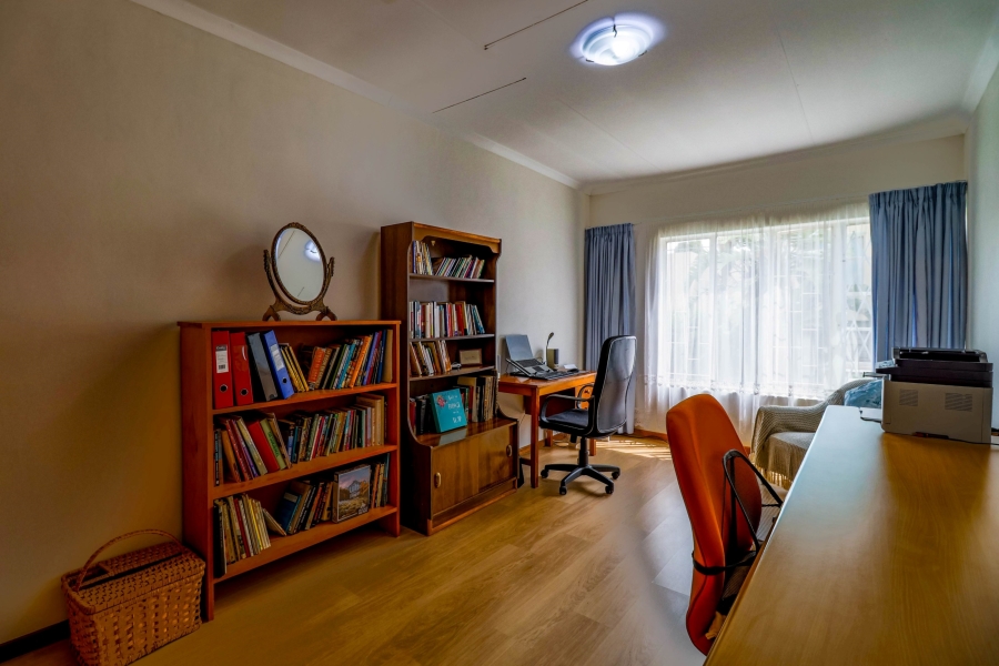 4 Bedroom Property for Sale in The Reeds Gauteng