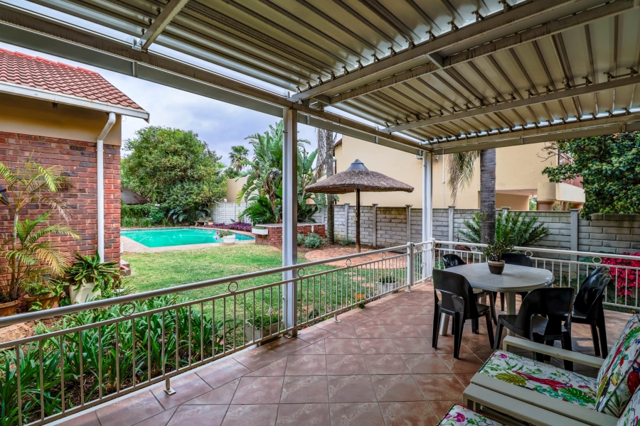 4 Bedroom Property for Sale in The Reeds Gauteng