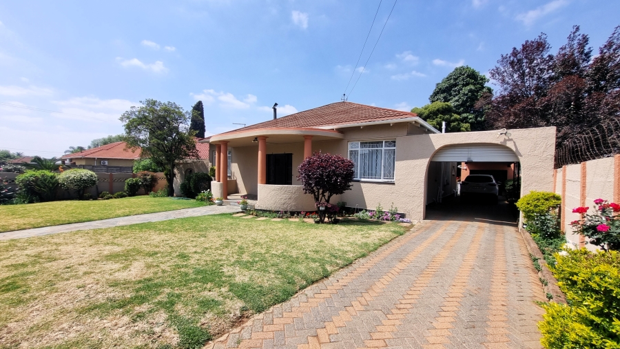 3 Bedroom Property for Sale in Delville Gauteng