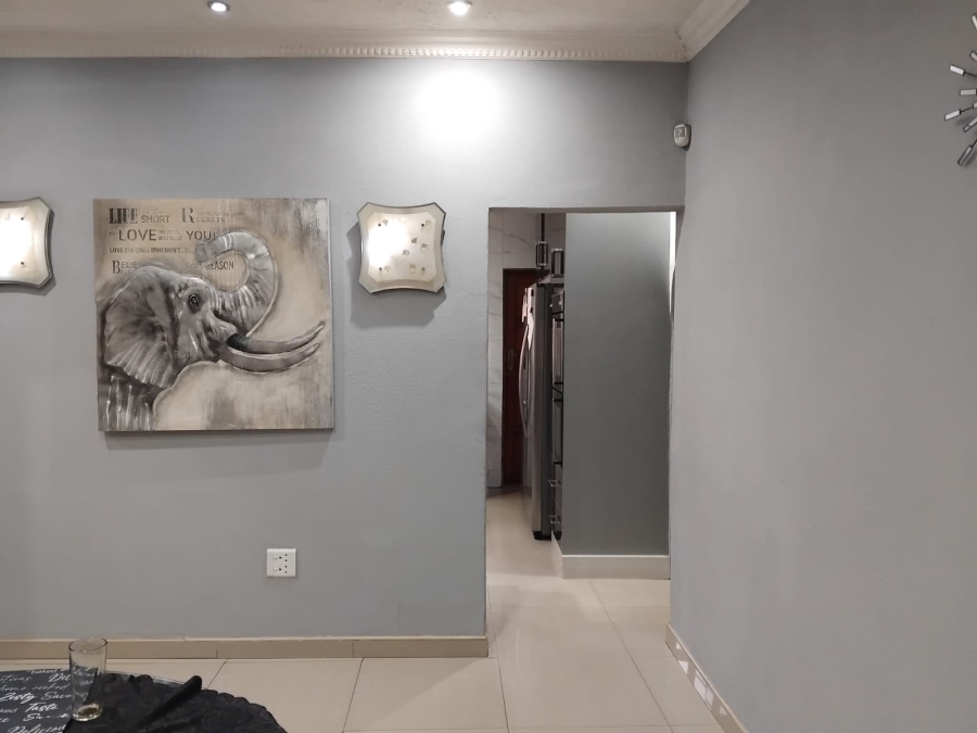3 Bedroom Property for Sale in Zakariyya Park Gauteng