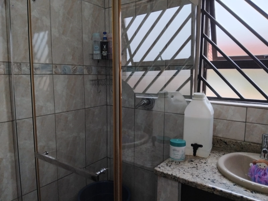3 Bedroom Property for Sale in Zakariyya Park Gauteng