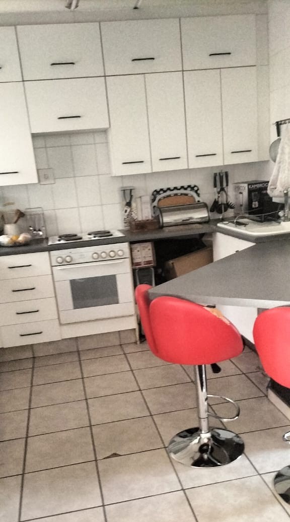 1 Bedroom Property for Sale in Morningside Gauteng