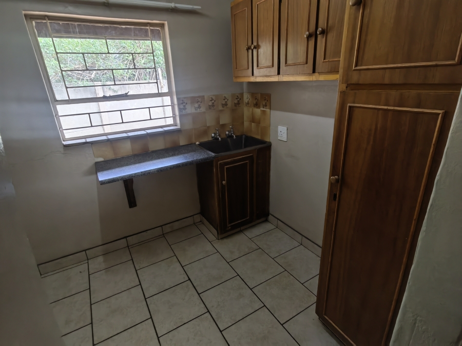 5 Bedroom Property for Sale in Rensburg Gauteng