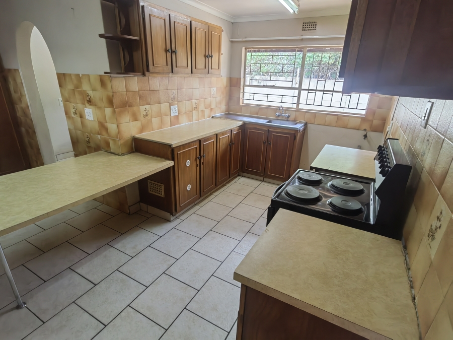 5 Bedroom Property for Sale in Rensburg Gauteng