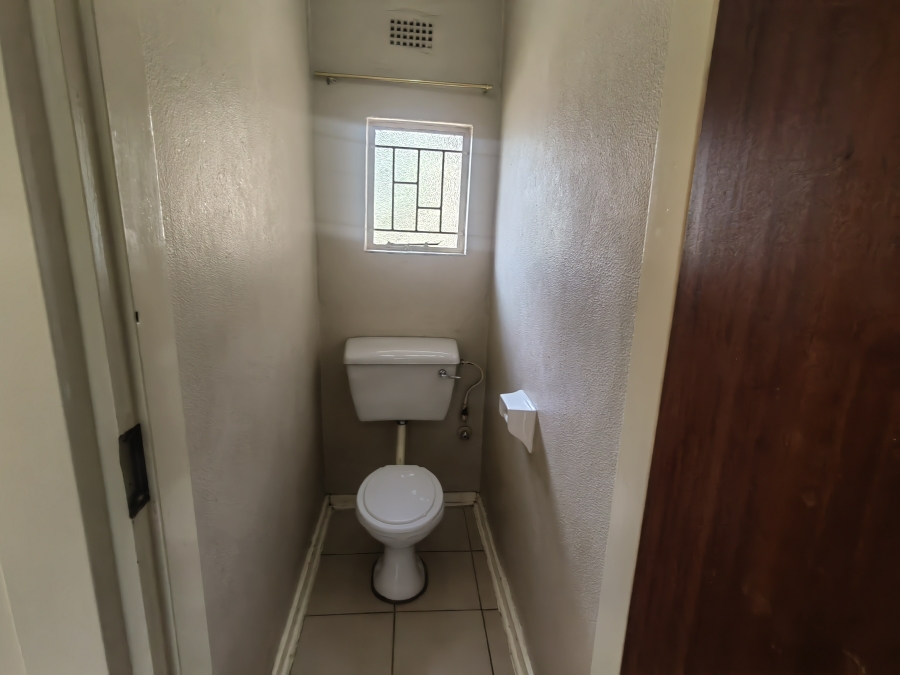 5 Bedroom Property for Sale in Rensburg Gauteng
