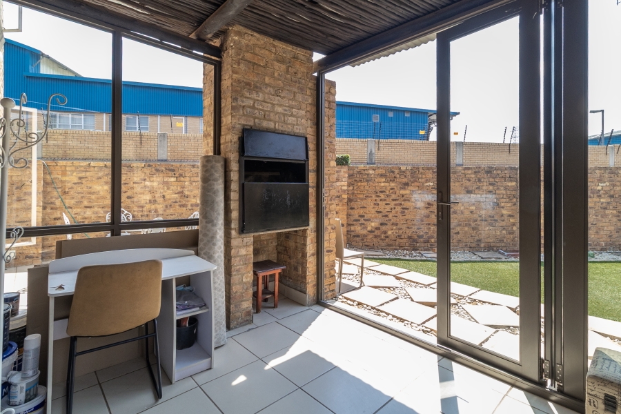 3 Bedroom Property for Sale in Six Fountains Residential Estate Gauteng