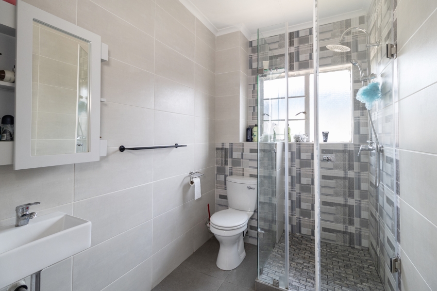 3 Bedroom Property for Sale in Six Fountains Residential Estate Gauteng