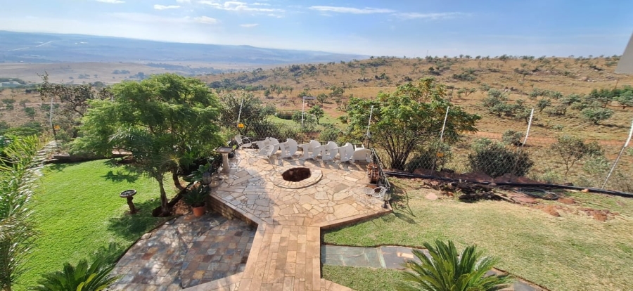 6 Bedroom Property for Sale in Protea Ridge Gauteng
