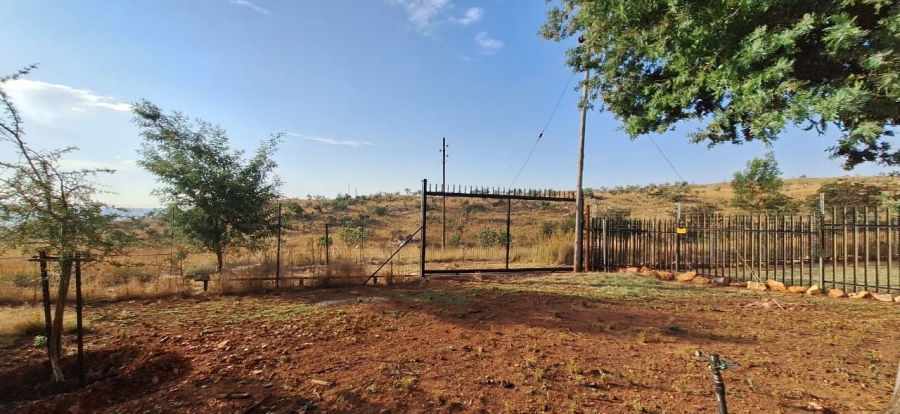 6 Bedroom Property for Sale in Protea Ridge Gauteng