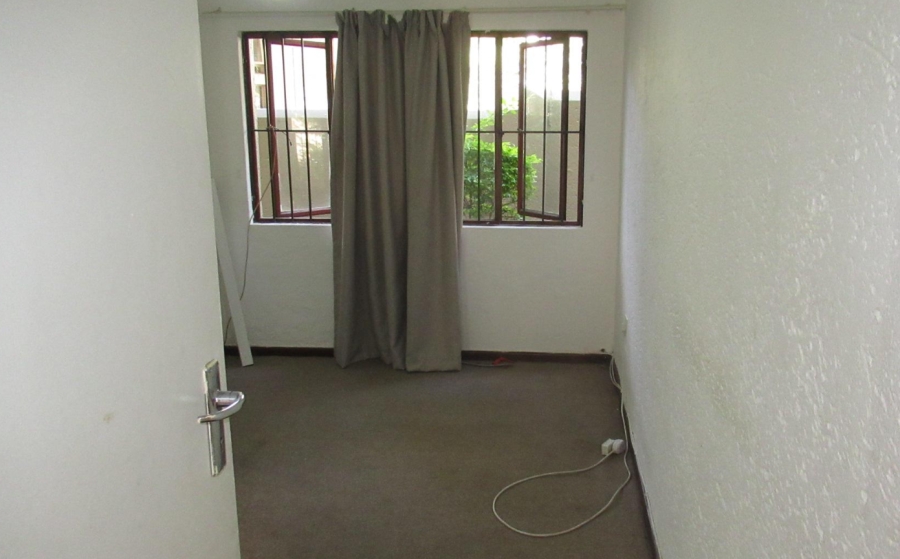 1 Bedroom Property for Sale in Morningside Gauteng