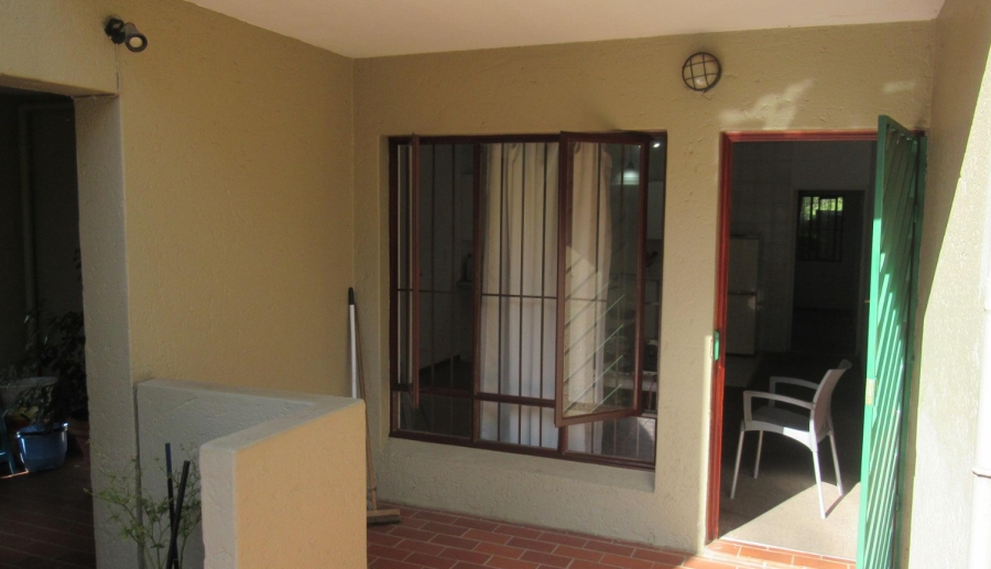 1 Bedroom Property for Sale in Morningside Gauteng
