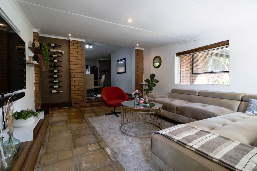 4 Bedroom Property for Sale in The Reeds Gauteng