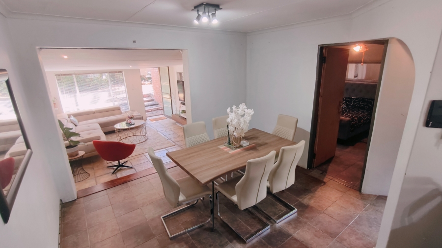 4 Bedroom Property for Sale in The Reeds Gauteng