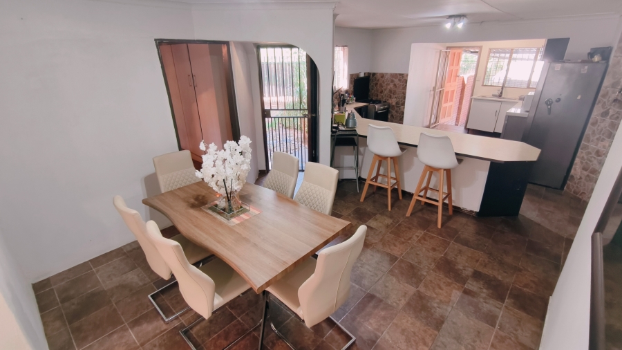 4 Bedroom Property for Sale in The Reeds Gauteng