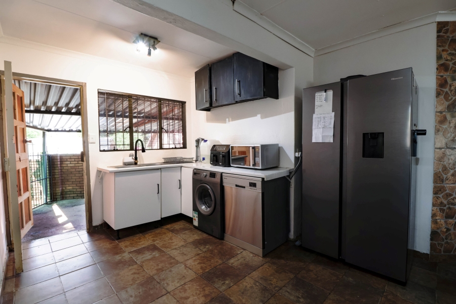 4 Bedroom Property for Sale in The Reeds Gauteng