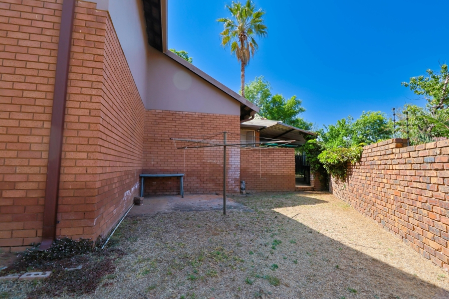 4 Bedroom Property for Sale in The Reeds Gauteng