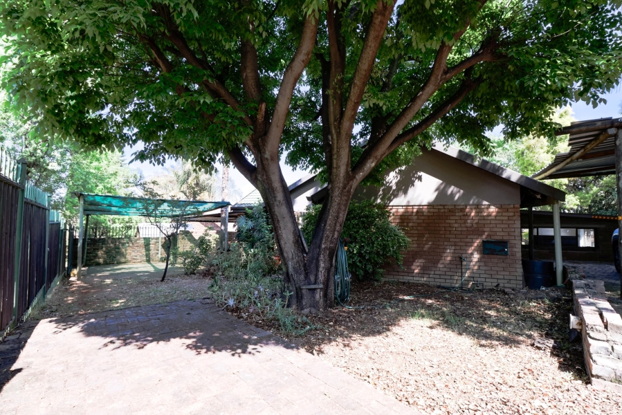 4 Bedroom Property for Sale in The Reeds Gauteng