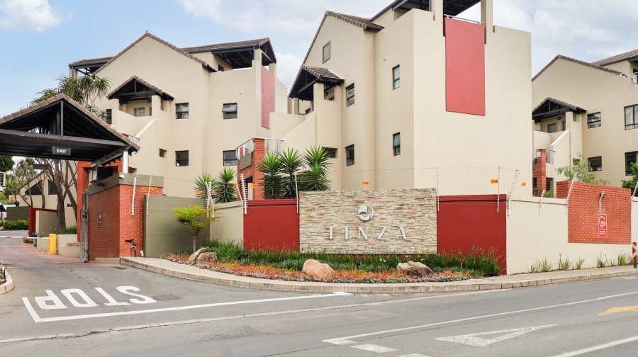 2 Bedroom Property for Sale in Lonehill Gauteng