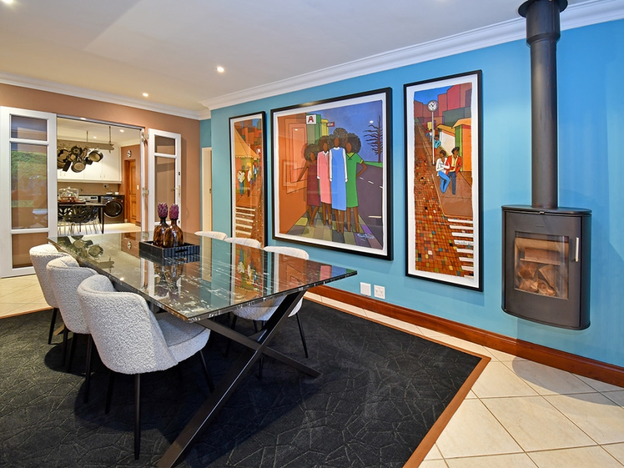 4 Bedroom Property for Sale in Sandhurst Gauteng