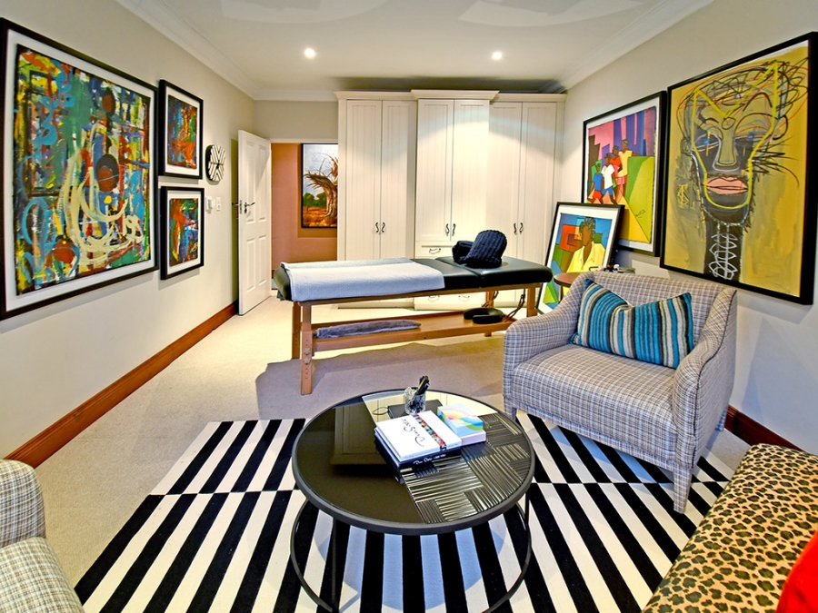 4 Bedroom Property for Sale in Sandhurst Gauteng