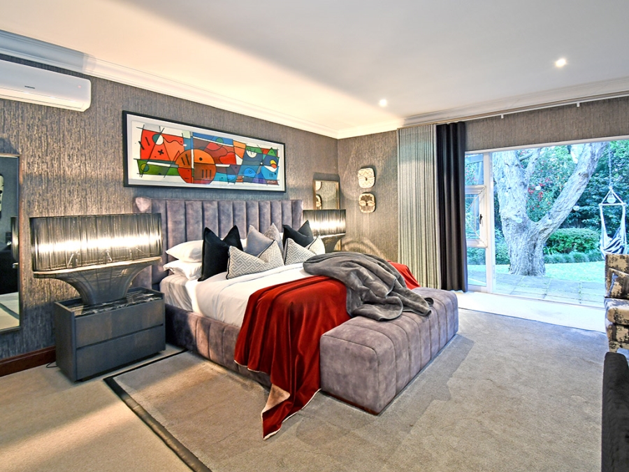 4 Bedroom Property for Sale in Sandhurst Gauteng