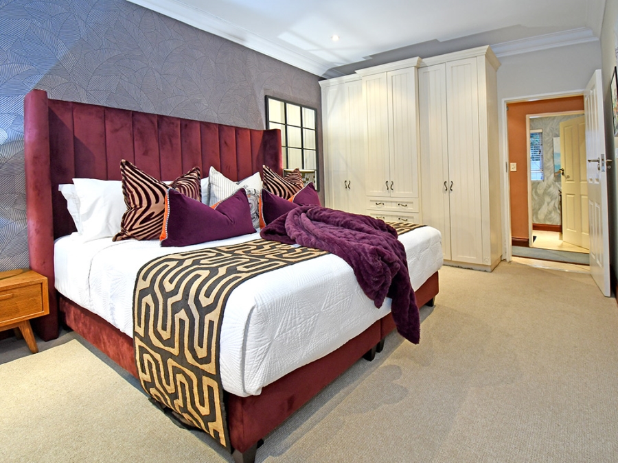 4 Bedroom Property for Sale in Sandhurst Gauteng