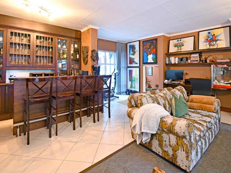 4 Bedroom Property for Sale in Sandhurst Gauteng