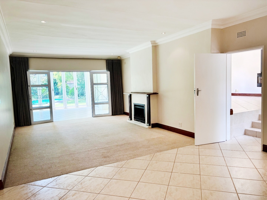 4 Bedroom Property for Sale in Sandhurst Gauteng