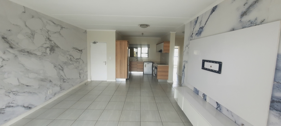 To Let 2 Bedroom Property for Rent in Waterfall Gauteng