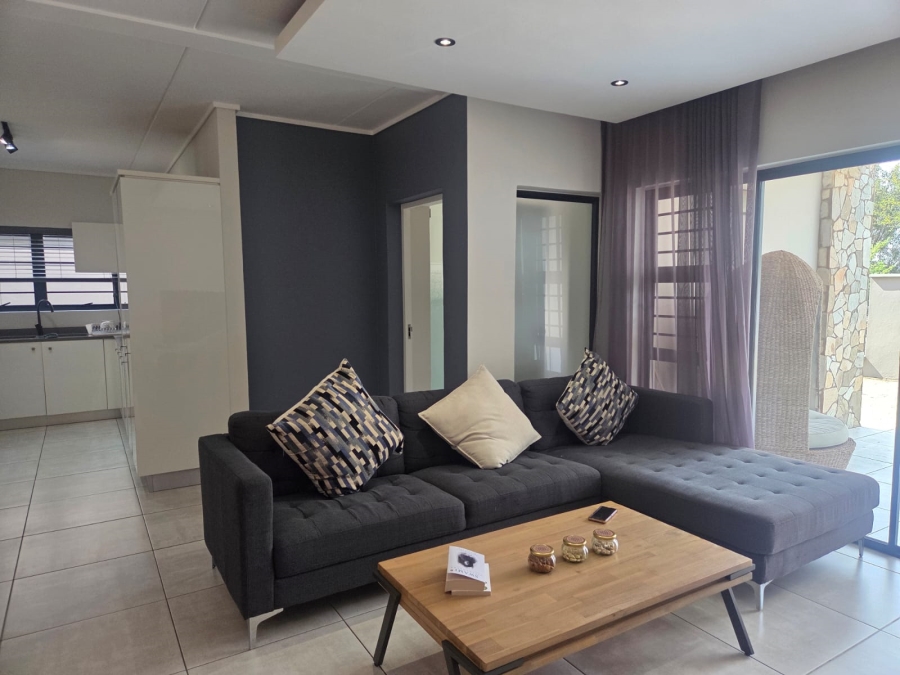 To Let 3 Bedroom Property for Rent in The Polofields Gauteng