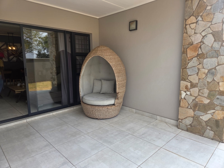 To Let 3 Bedroom Property for Rent in The Polofields Gauteng