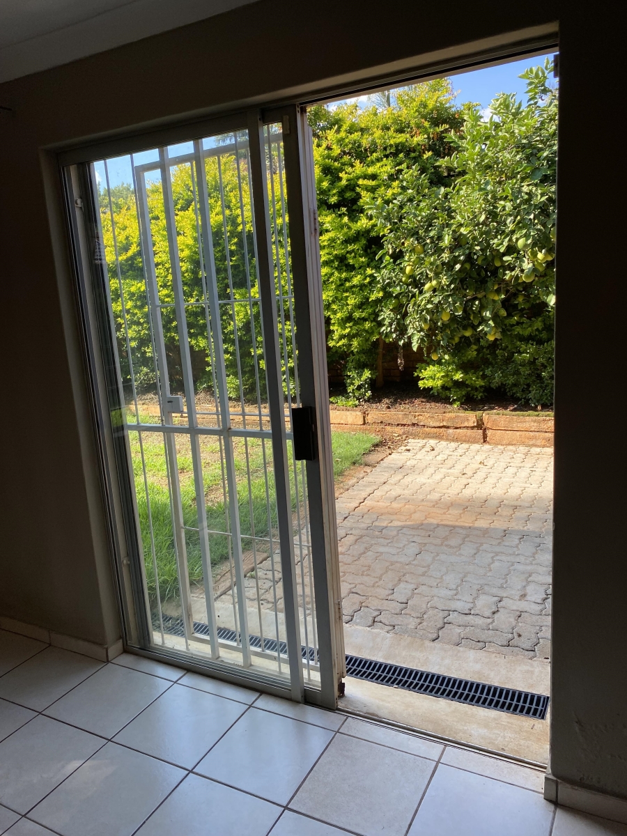 To Let 3 Bedroom Property for Rent in Rietvalleipark Gauteng