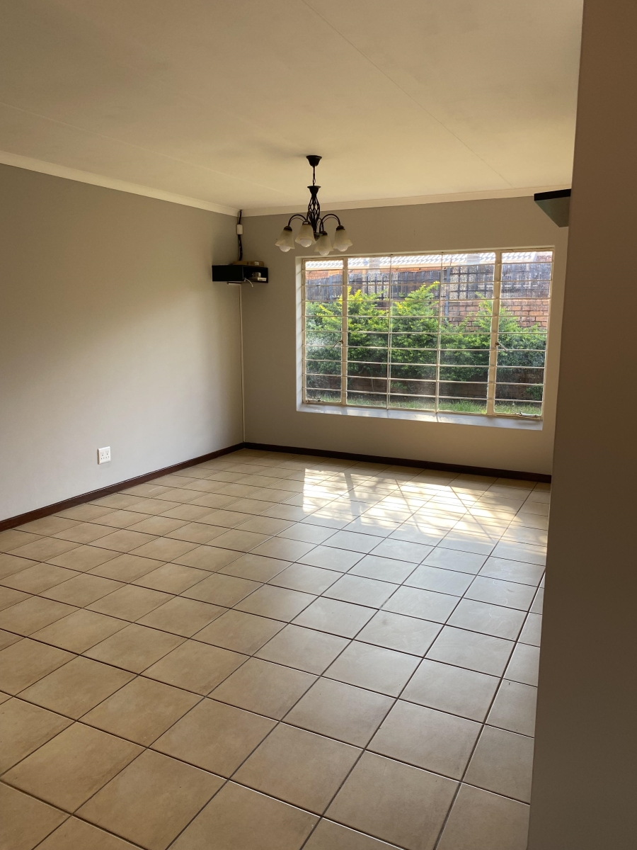 To Let 3 Bedroom Property for Rent in Rietvalleipark Gauteng