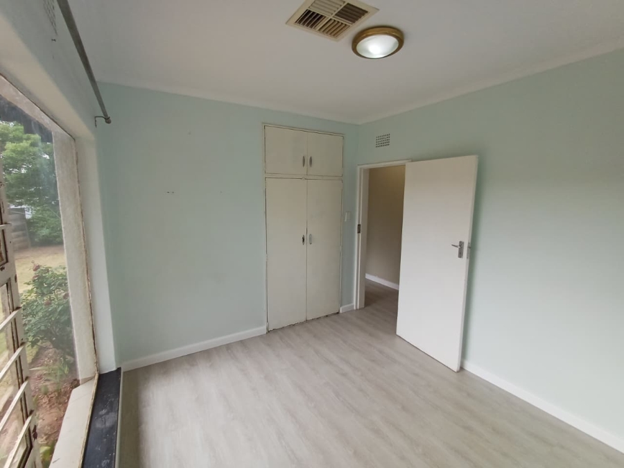 5 Bedroom Property for Sale in Wilro Park Gauteng