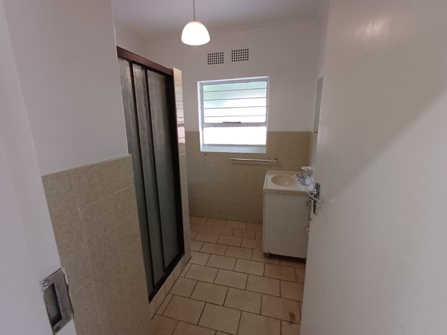 5 Bedroom Property for Sale in Wilro Park Gauteng