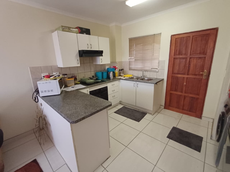 2 Bedroom Property for Sale in Noordheuwel Gauteng