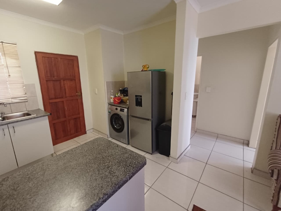 2 Bedroom Property for Sale in Noordheuwel Gauteng