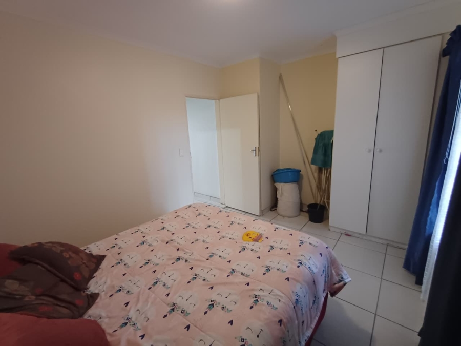 2 Bedroom Property for Sale in Noordheuwel Gauteng