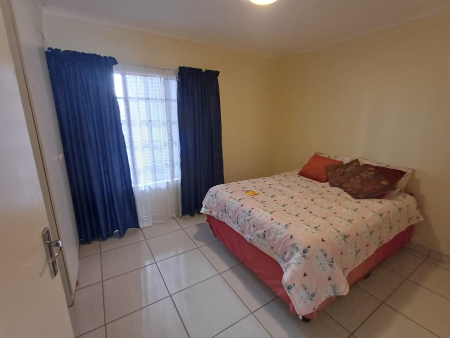 2 Bedroom Property for Sale in Noordheuwel Gauteng